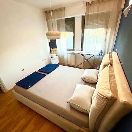 Luxury Artistic Apartment *