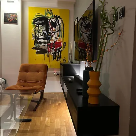Luxury Artistic Apartment *